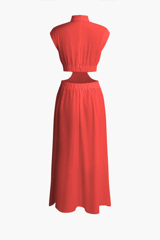 Alondra - Pleated maxi dress with boat neck and cutout