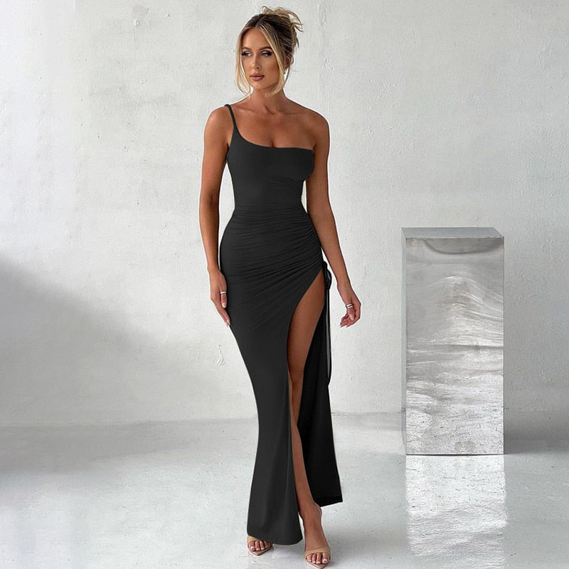 Zelie - One-shoulder maxi dress