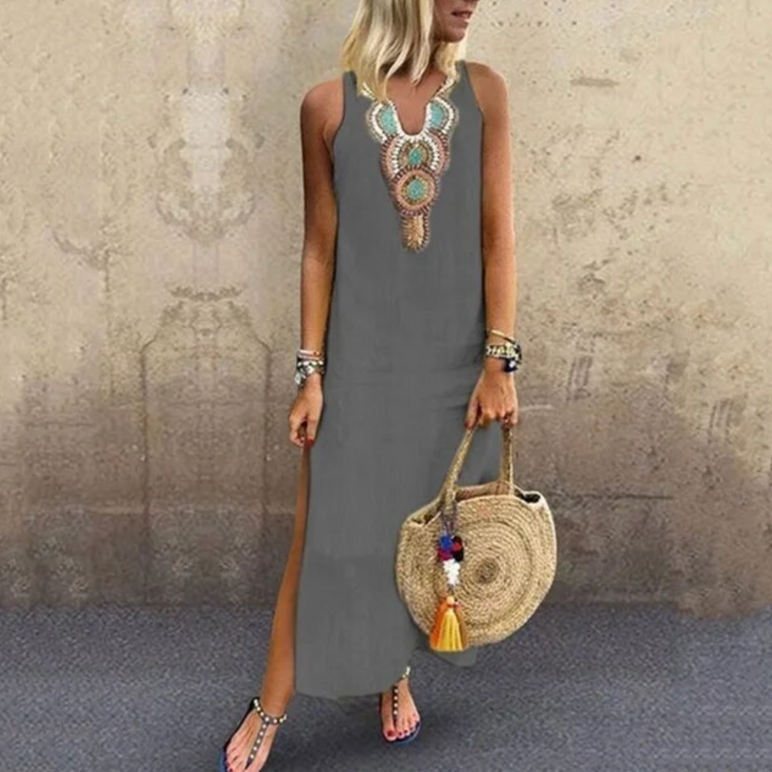 Britta - Long casual maxi dress with side slit